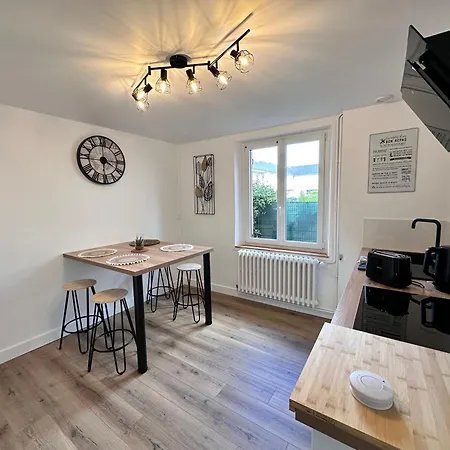 Maison A 2 Pas Du Centre-ville Hotel 3*